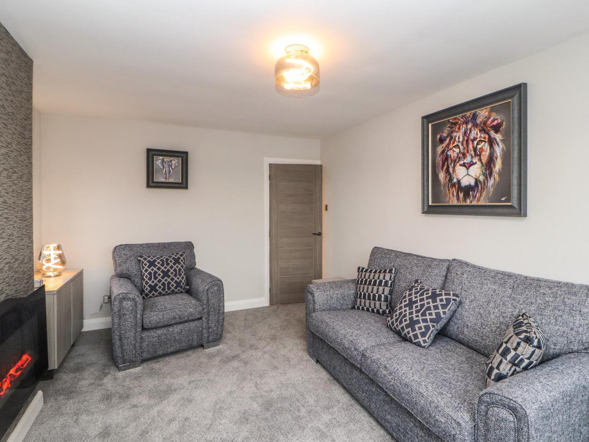 12 Merefell Road *